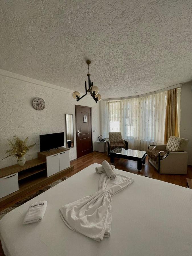 Deni House Lejlighedshotel Prizren Eksteriør billede