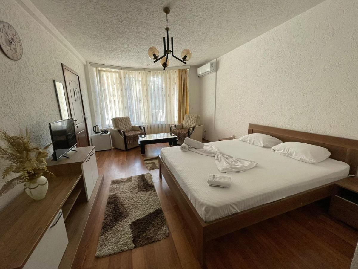 Deni House Lejlighedshotel Prizren Eksteriør billede