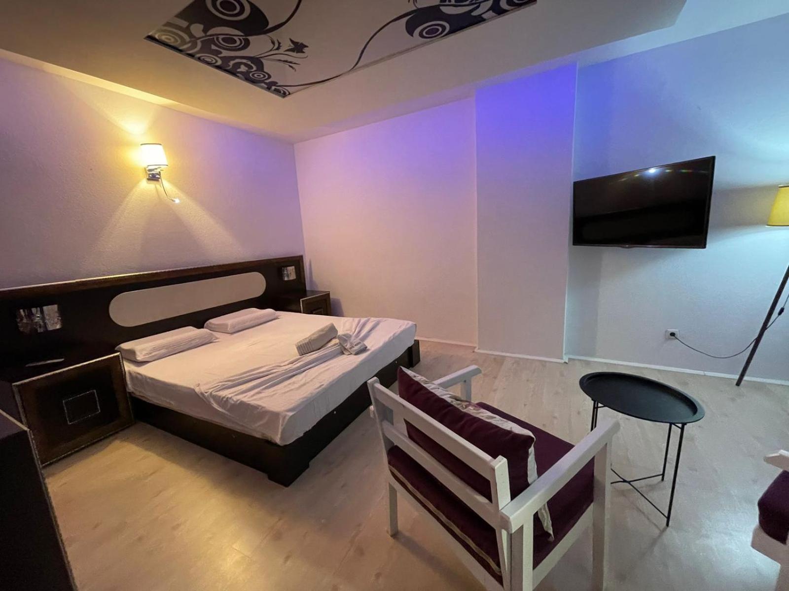 Deni House Lejlighedshotel Prizren Eksteriør billede