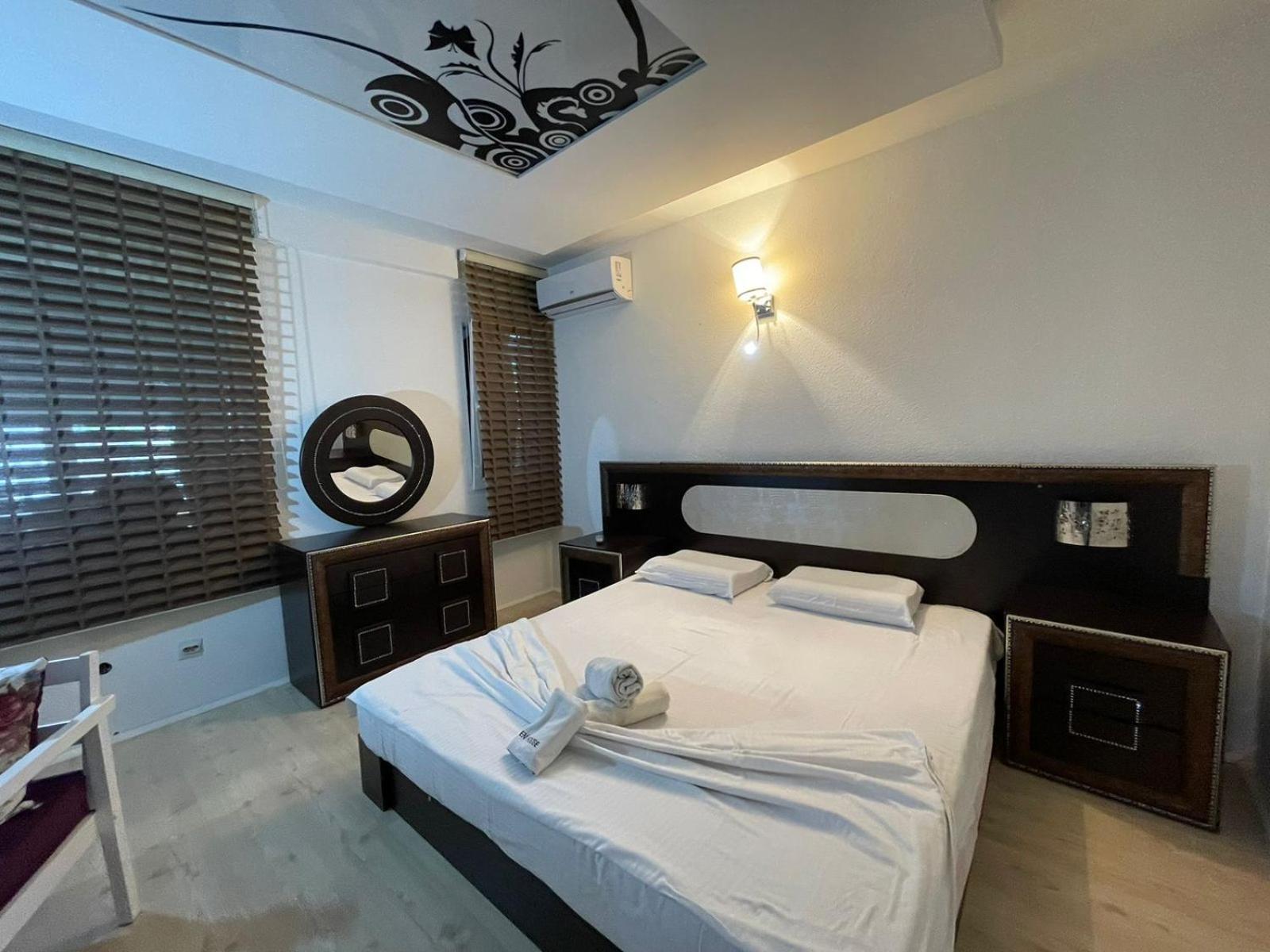 Deni House Lejlighedshotel Prizren Eksteriør billede