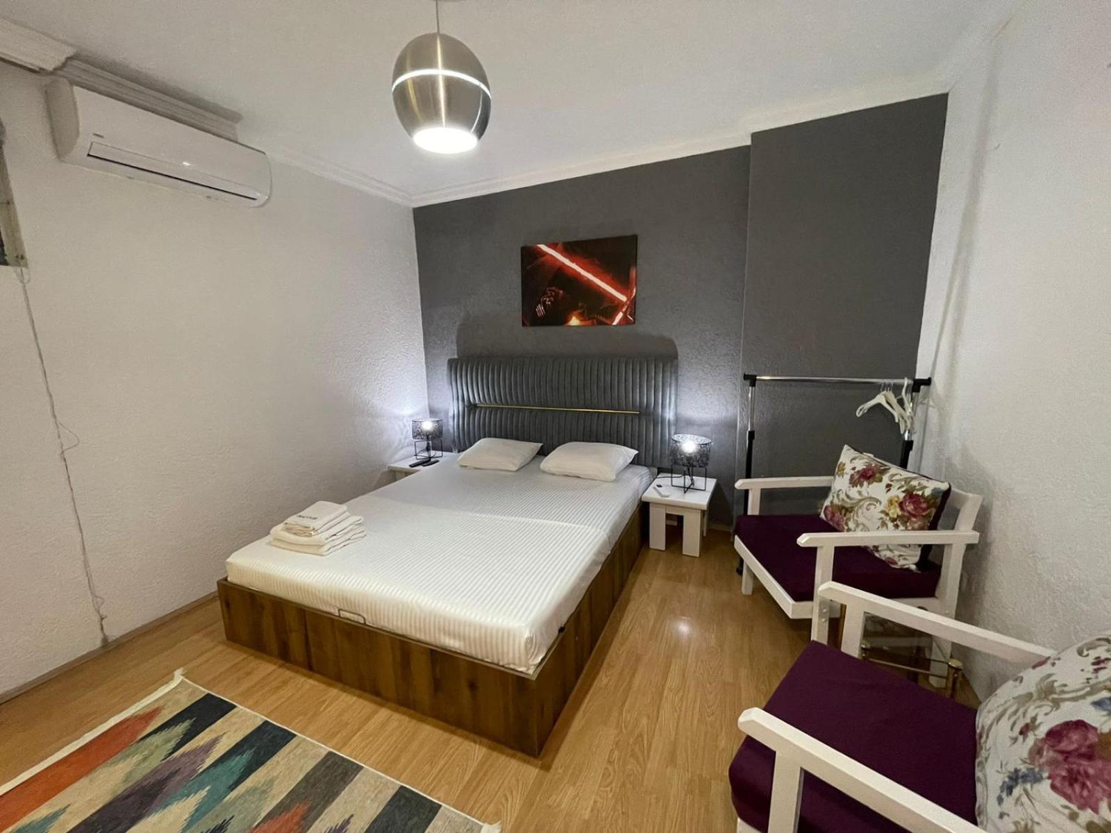 Deni House Lejlighedshotel Prizren Værelse billede